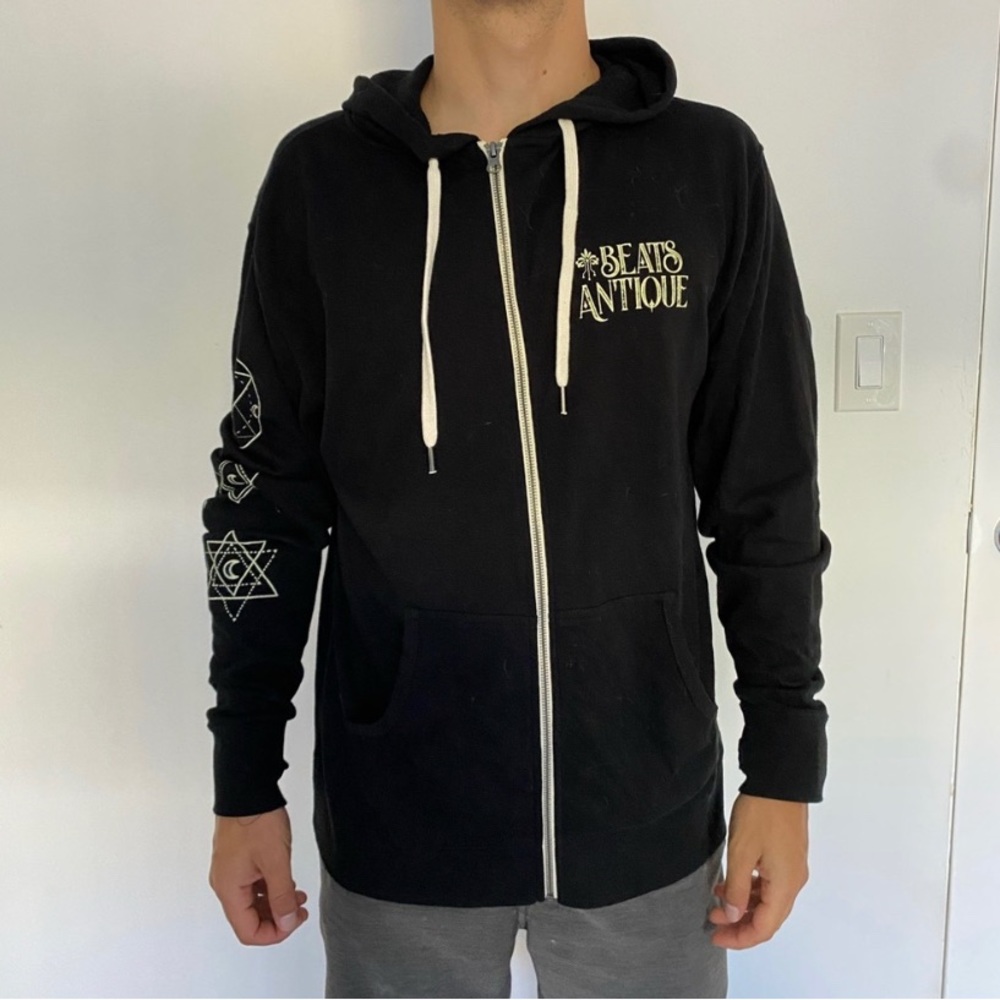 Zip up Sweater